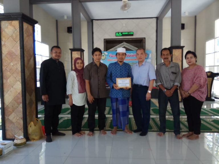 PT. New Minatex Bersama Pengurus Ponpes Cinta Al-Qur'an